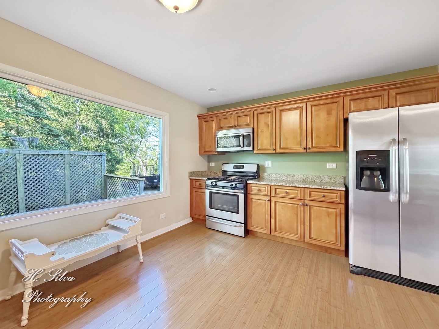 2110 Fairview Avenue, Fox River Grove, IL