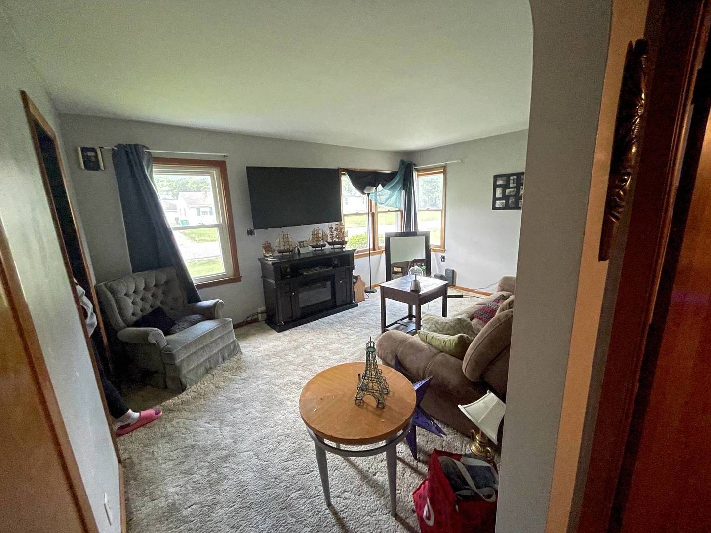 1176 N WEST Street, Galesburg, IL