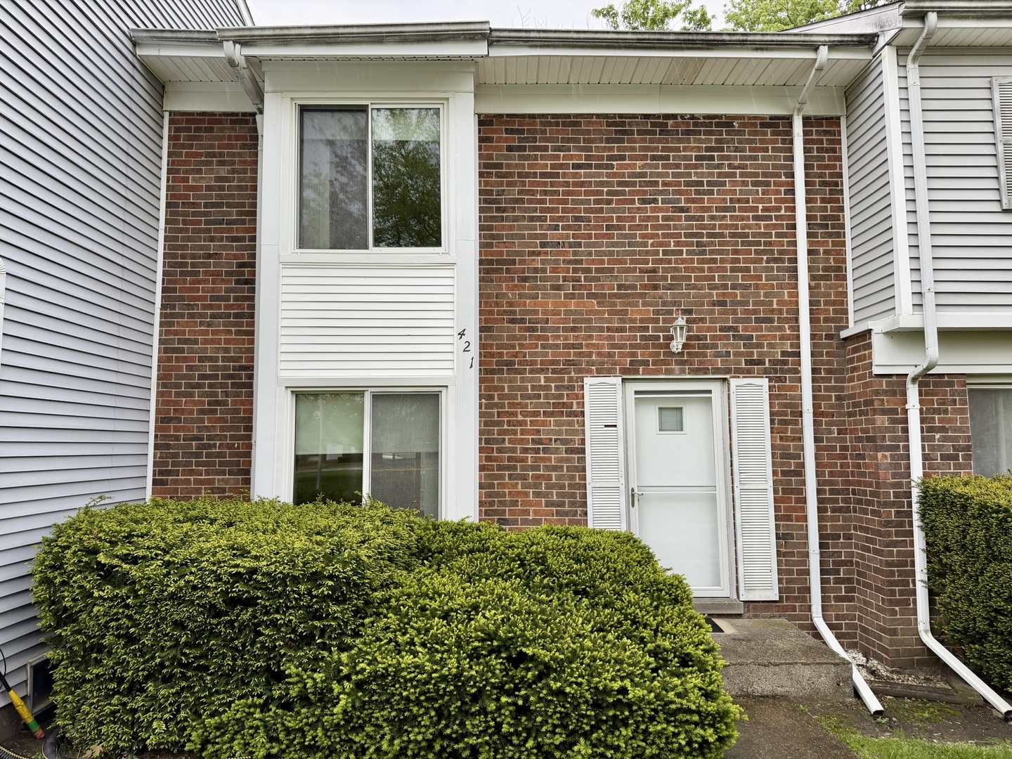 421 Standish Court, Bolingbrook, IL