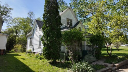 113 S Isabella Street, Clinton, IL