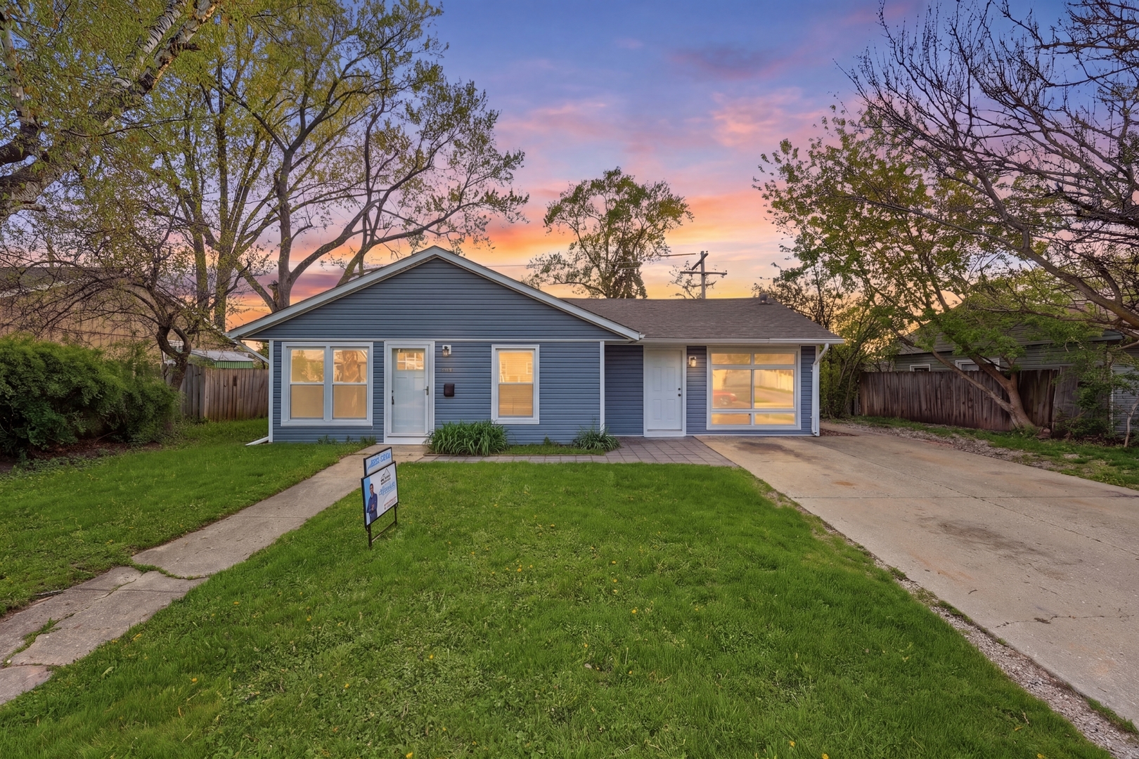 515 Oak Street, Elgin, IL