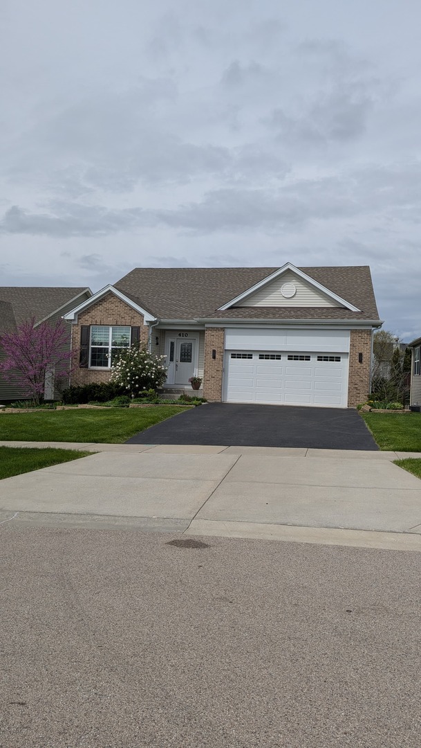 410 Mahogany Drive, Algonquin, IL