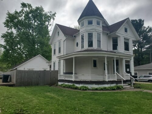 211 S West Street, Cambridge, IL