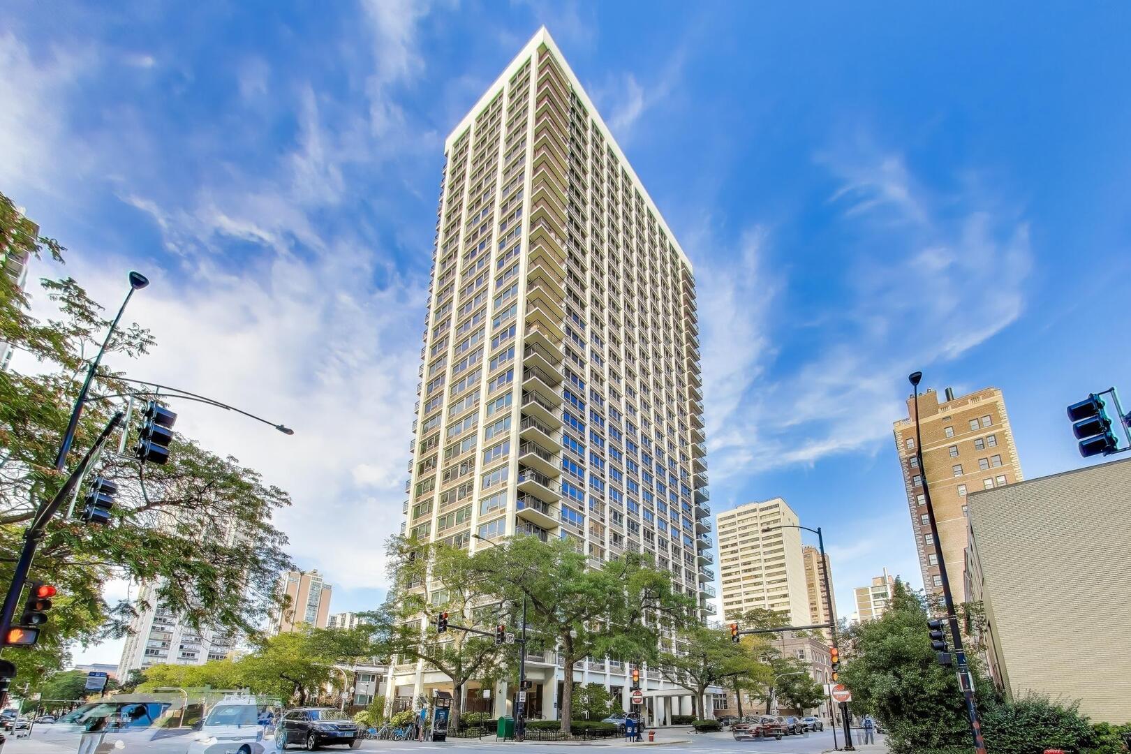 88 W Schiller Street #2903L, Chicago, IL