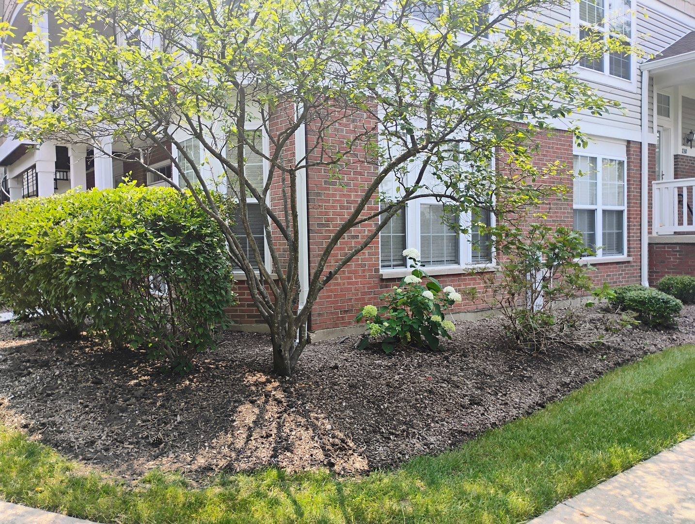 1128 GEORGETOWN Way #1128, Vernon Hills, IL