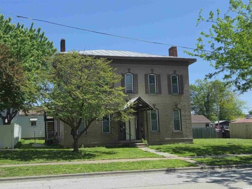 609-611 S 10th St, Quincy, IL