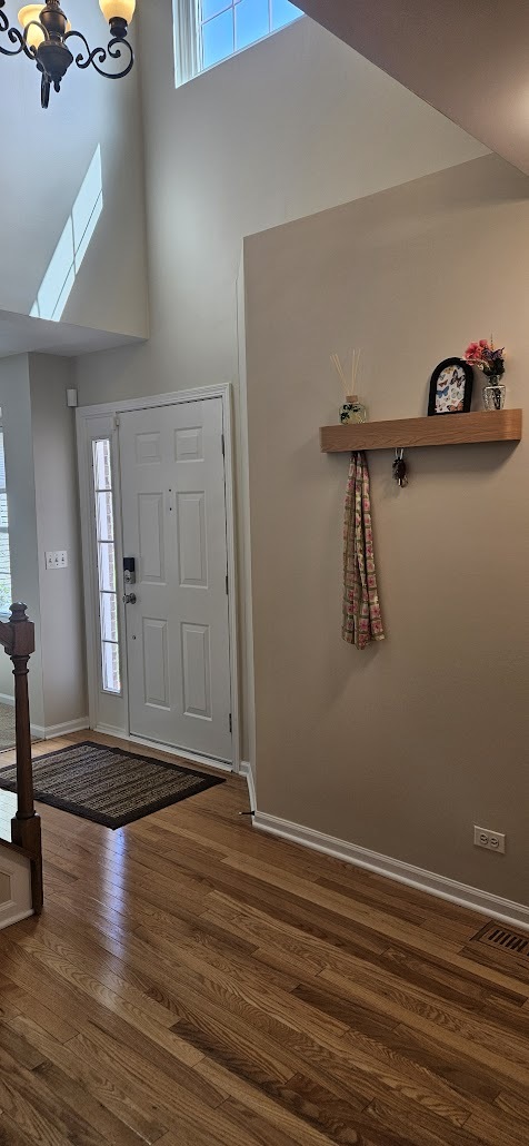 450 Rosewood Crossing, Lindenhurst, IL