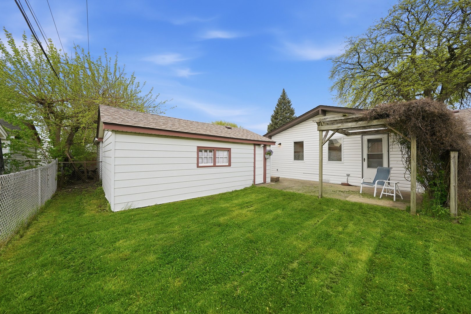 8871 S Beck Place, Hometown, IL