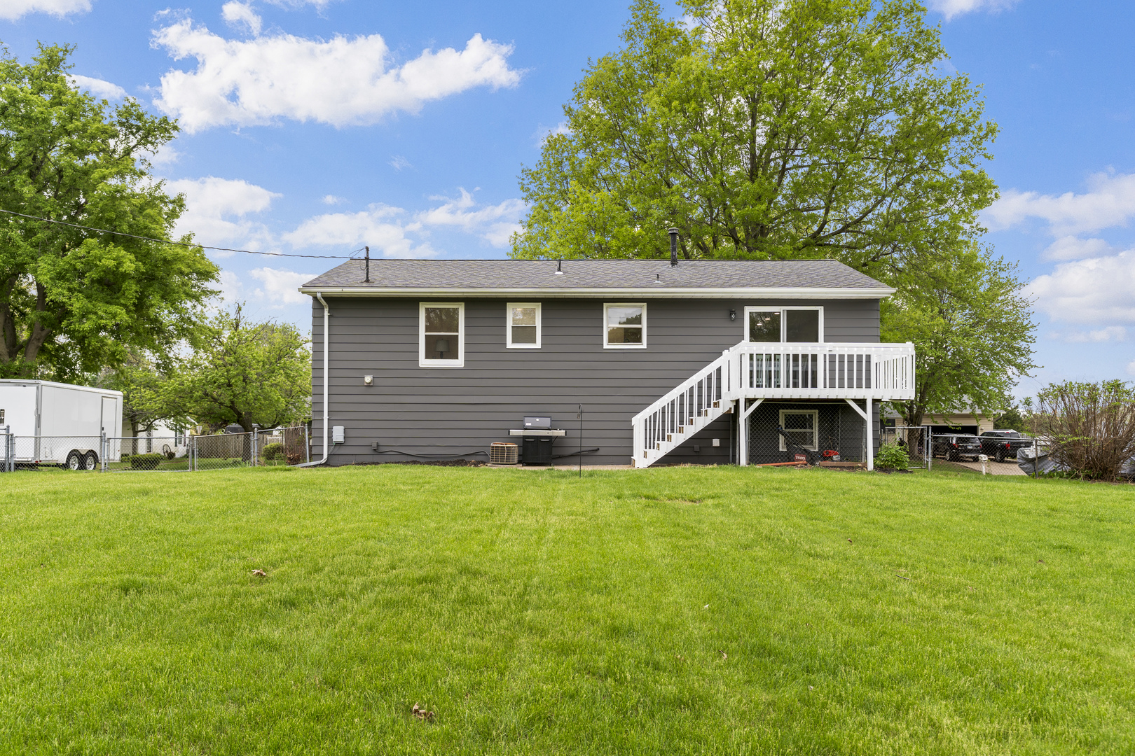 220 Melodie Lane, Colona, IL