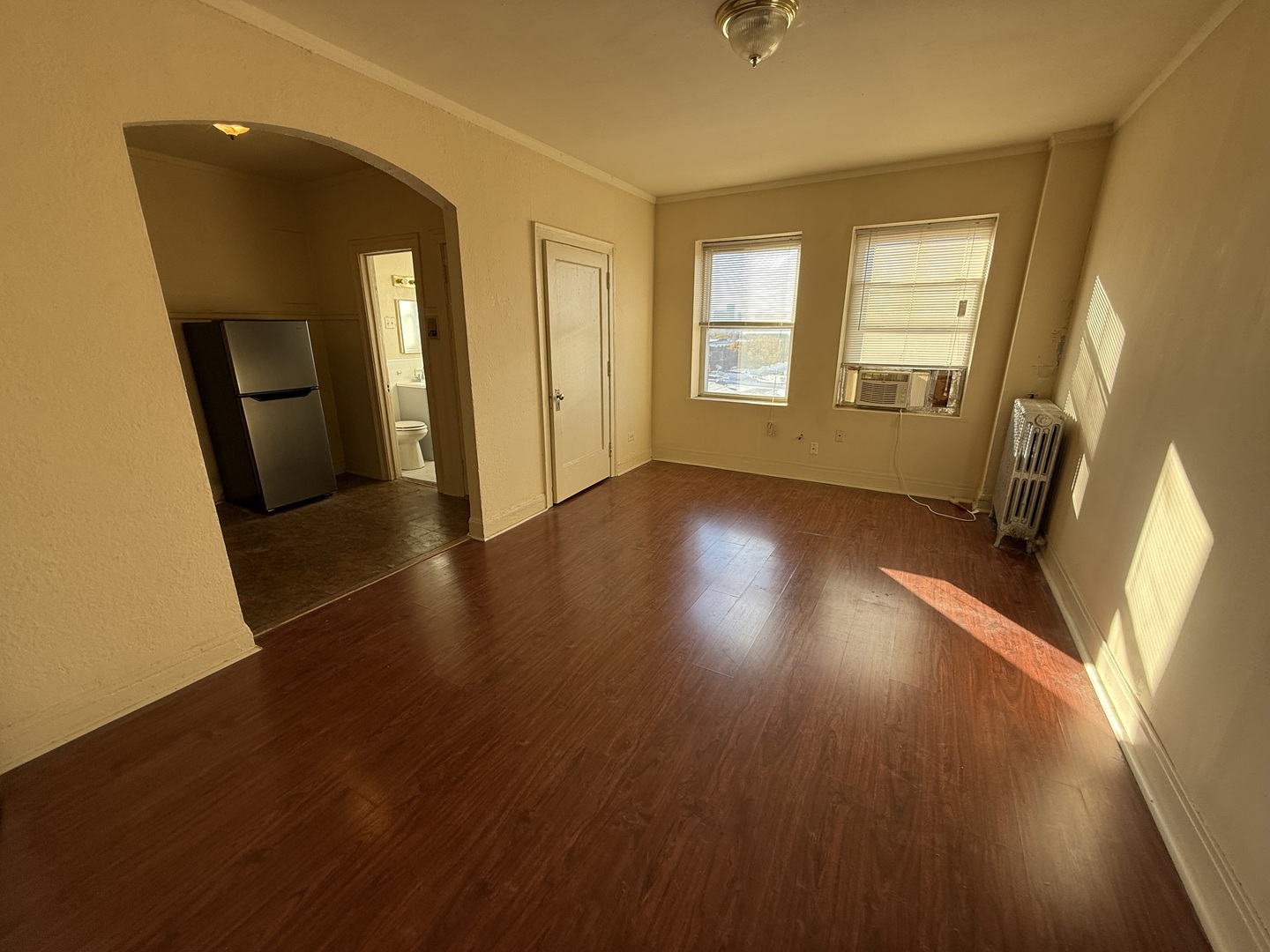 6930 N Greenview Avenue #502, Chicago, IL