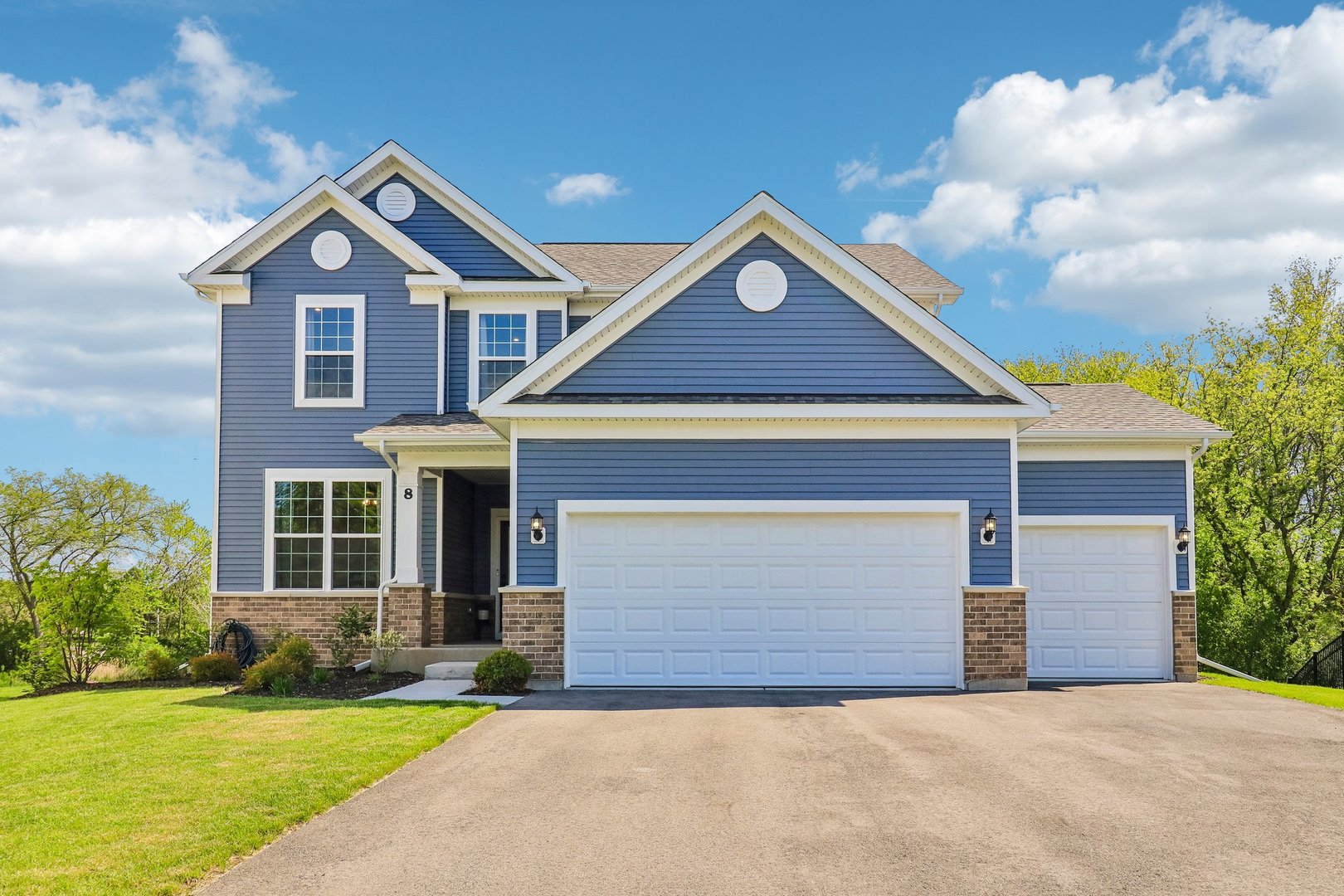 8 Liam Court, Algonquin, IL
