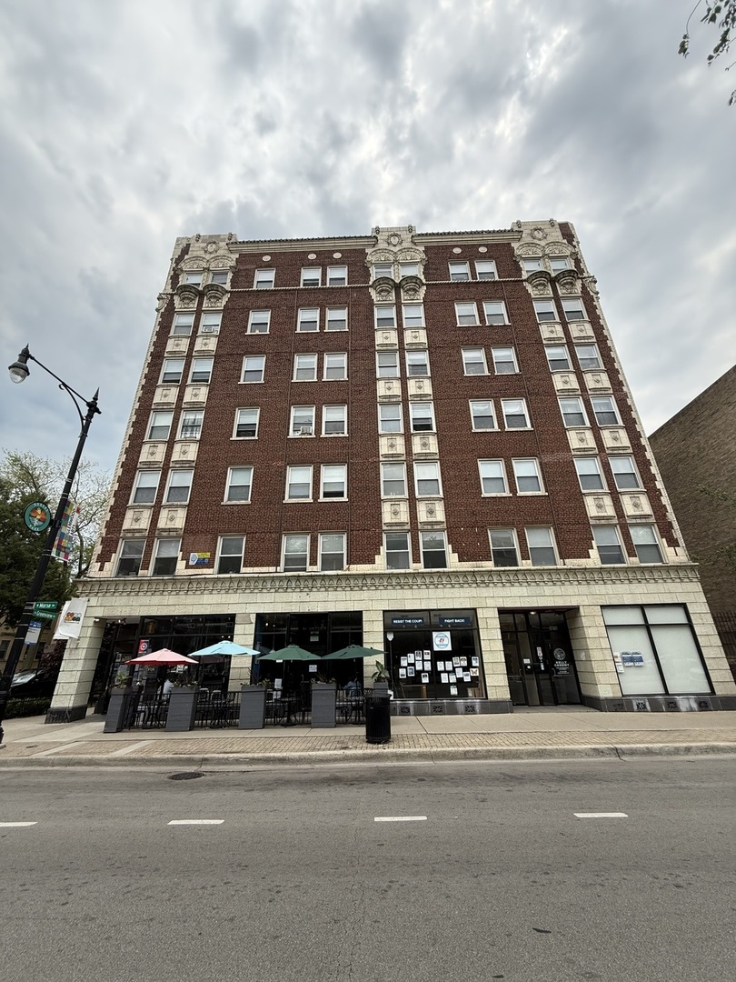 6930 N Greenview Avenue #506, Chicago, IL