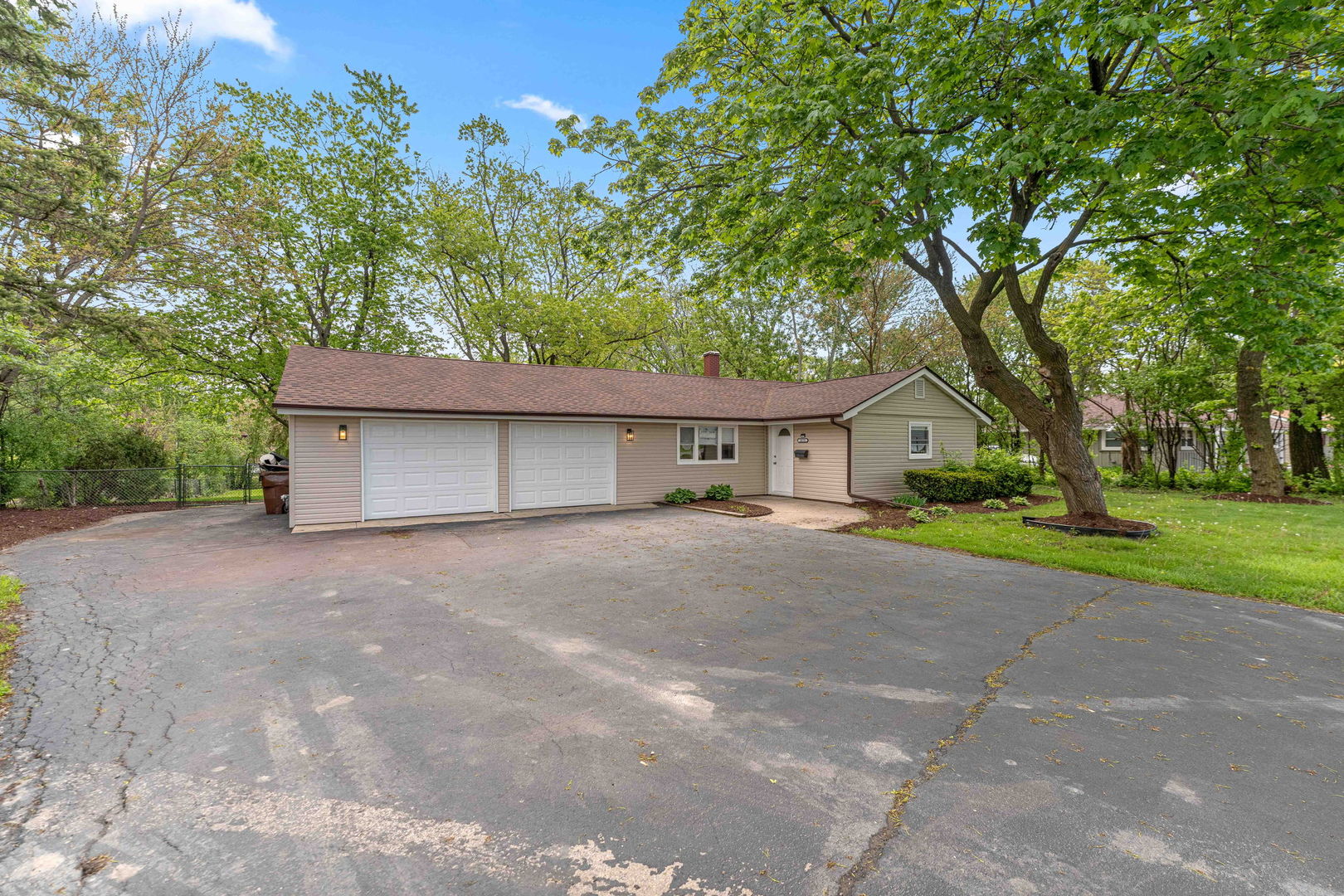 18155 Cicero Avenue, Country Club Hills, IL