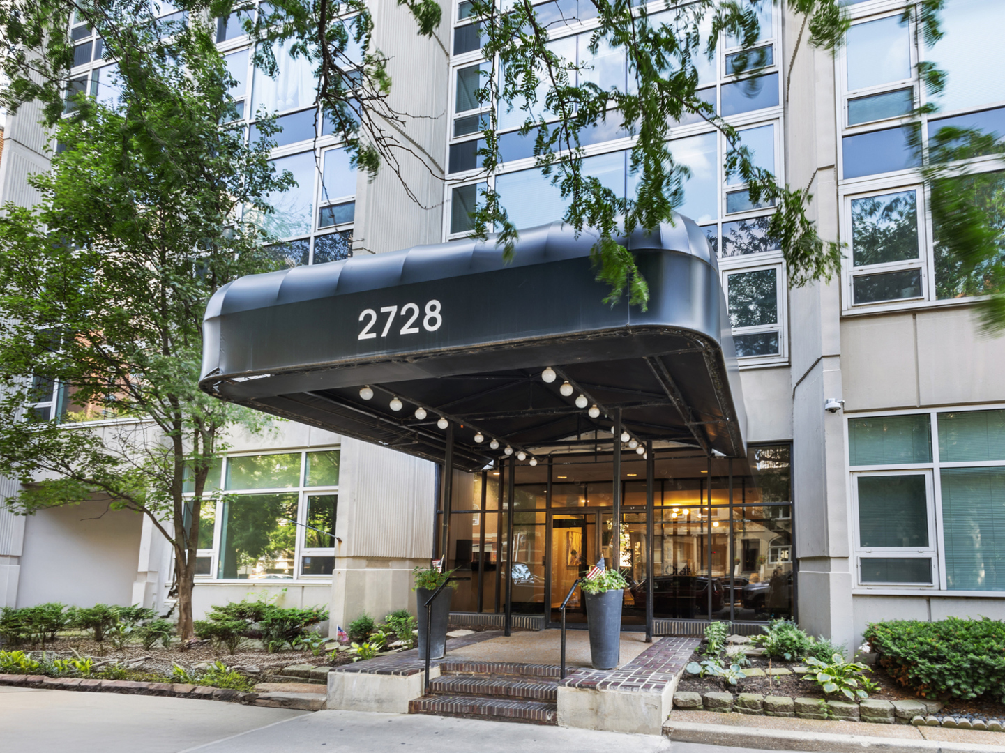 2728 N HAMPDEN Court #109, Chicago, IL