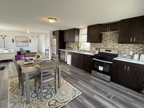 237 Blackthorn Road, Matteson, IL