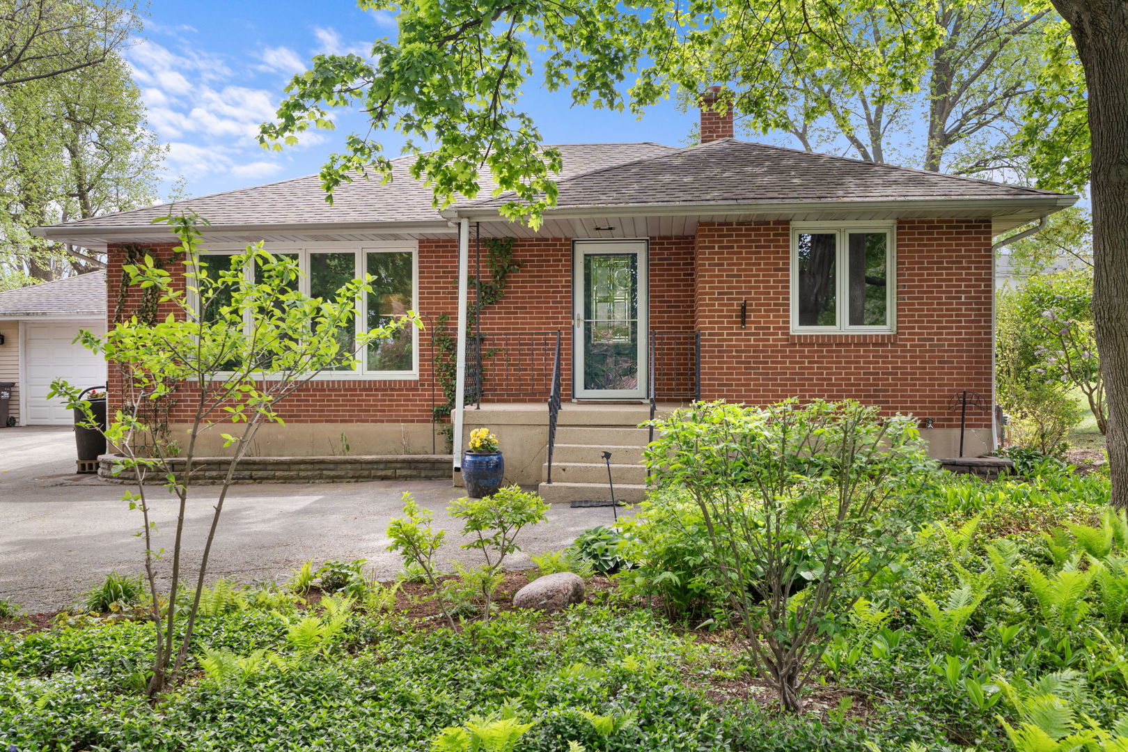 389 Poplar Street, Crystal Lake, IL