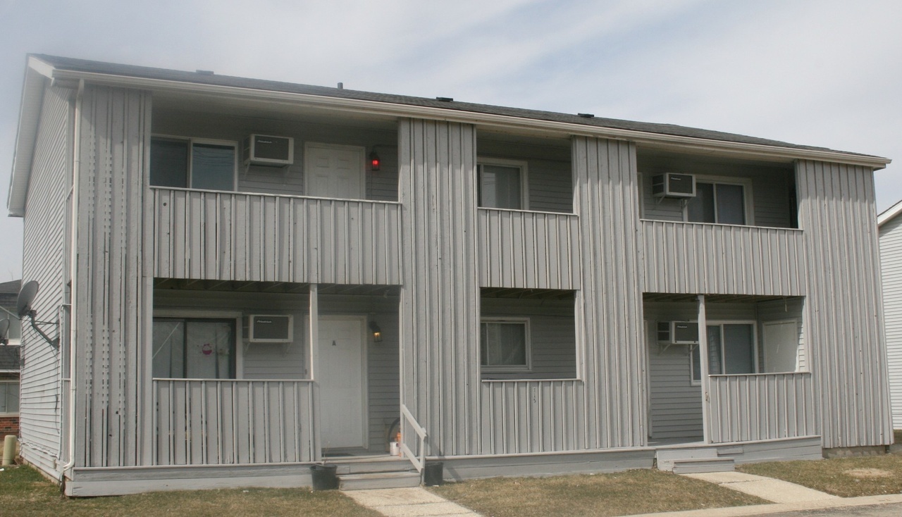 115 Harbor Drive, Oswego, IL