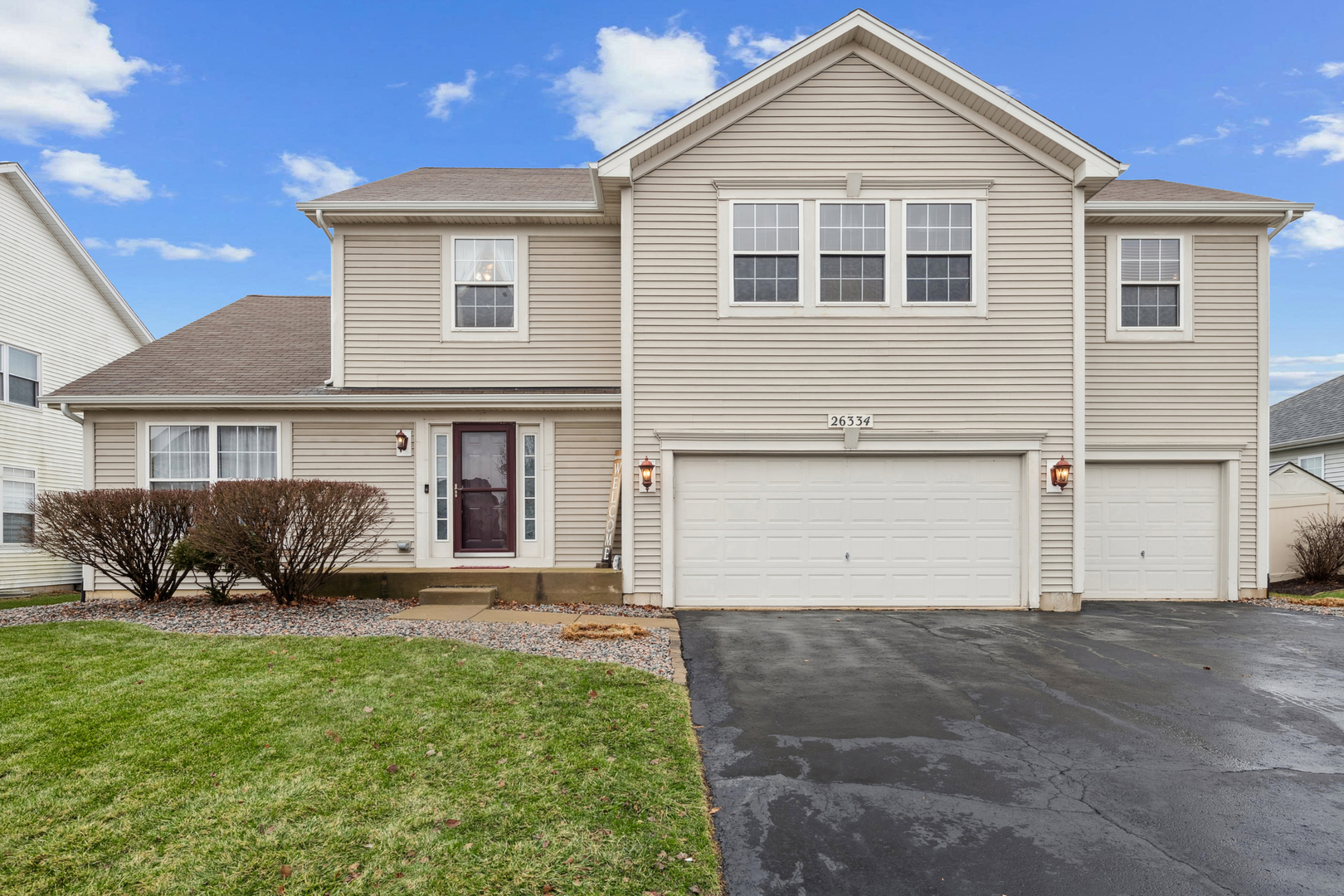26334 W Silver Stream Drive, Channahon, IL