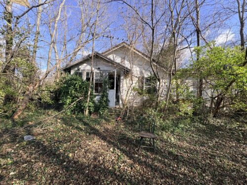 1116 S Holland Street, Harrisburg, IL