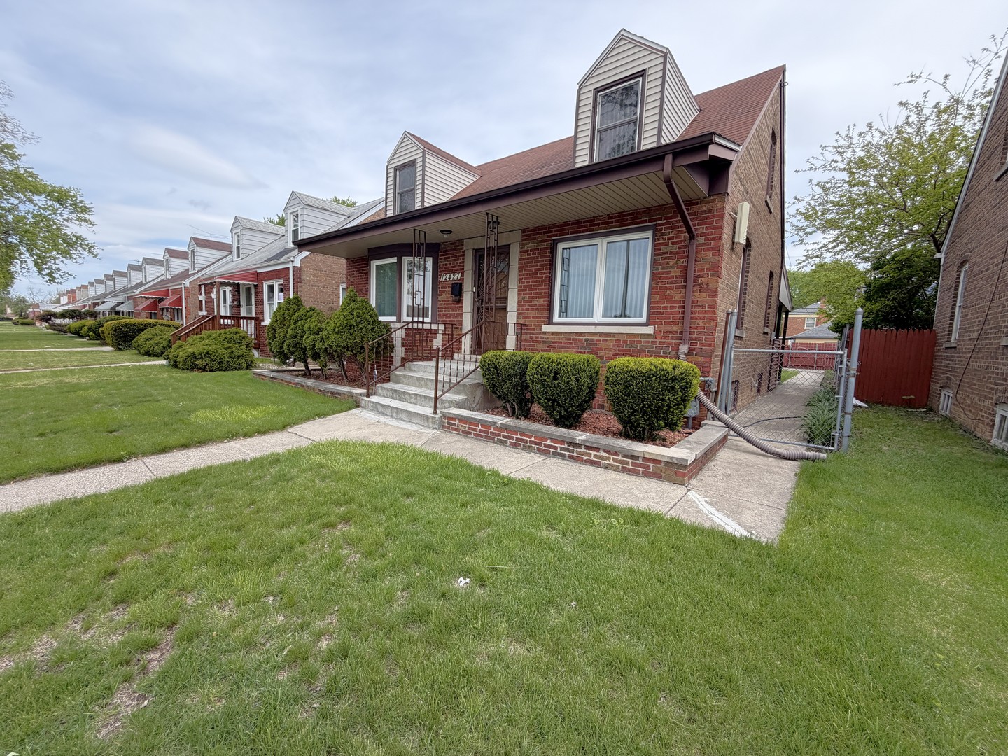 12427 S Ada Street, Calumet Park, IL