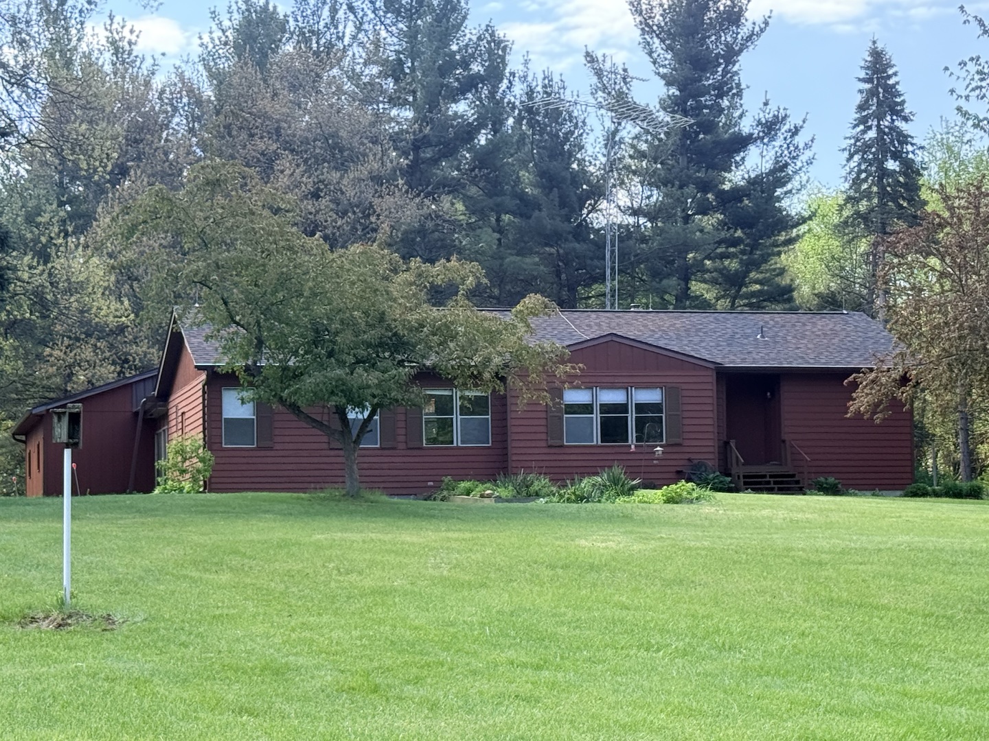 1355 Sublette Road, Sublette, IL