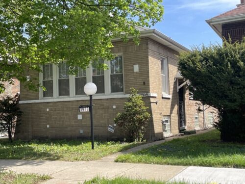 7929 S La Salle Street, Chicago, IL