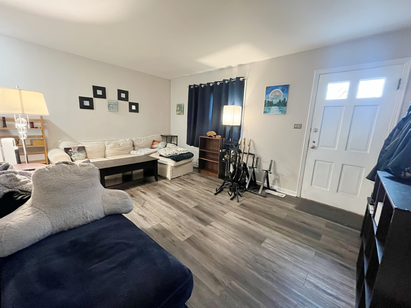 2950 Desplaines Avenue #2950, North Riverside, IL