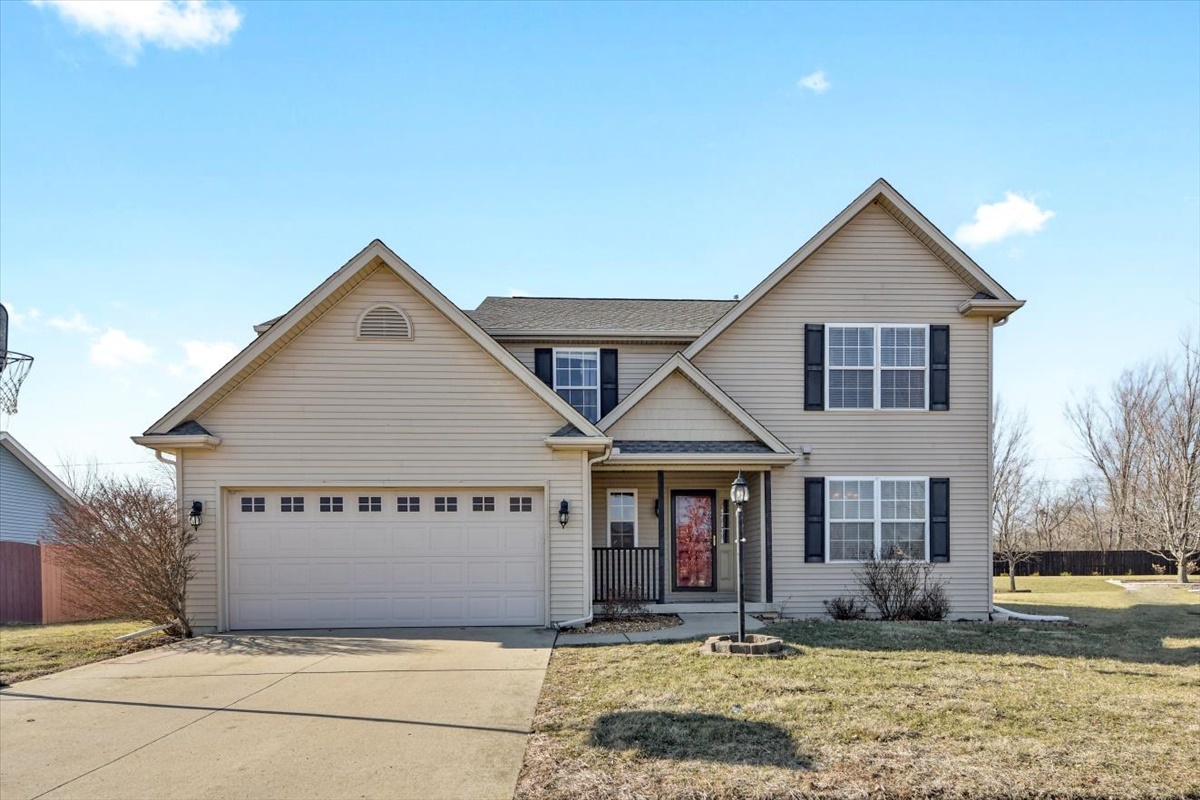 705 Bergamot Street, Savoy, IL