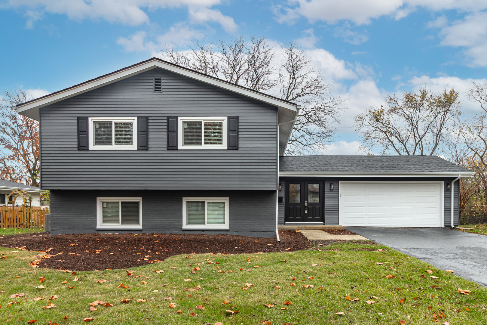 109 Mulberry Road, Deerfield, IL