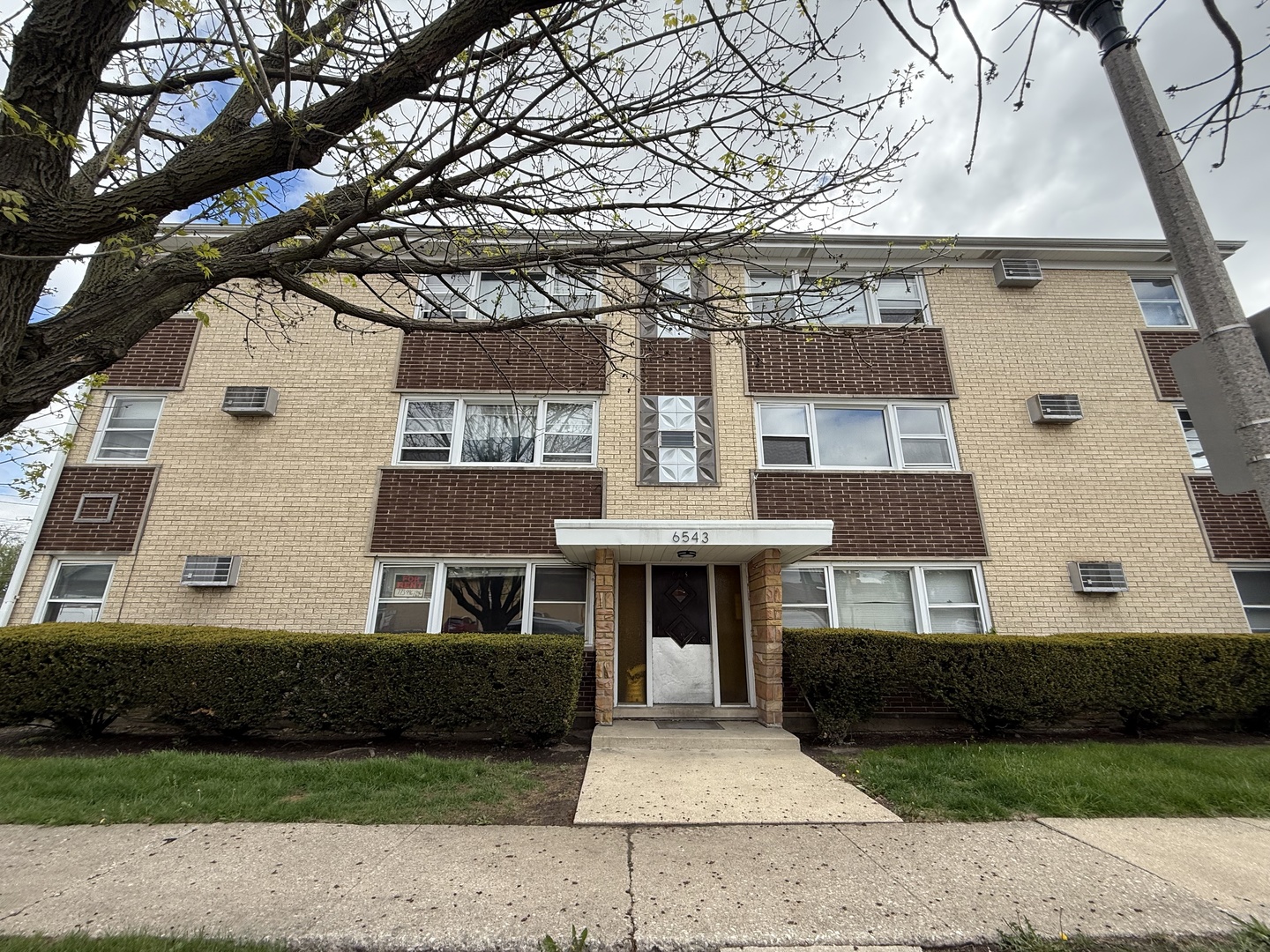 6543 16th Street #1N, Berwyn, IL