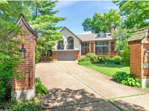 1551 Edgewood Road, Lake Forest, IL