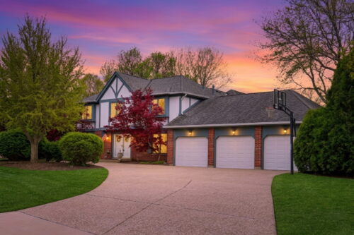 1525 Saratoga Court, Libertyville, IL