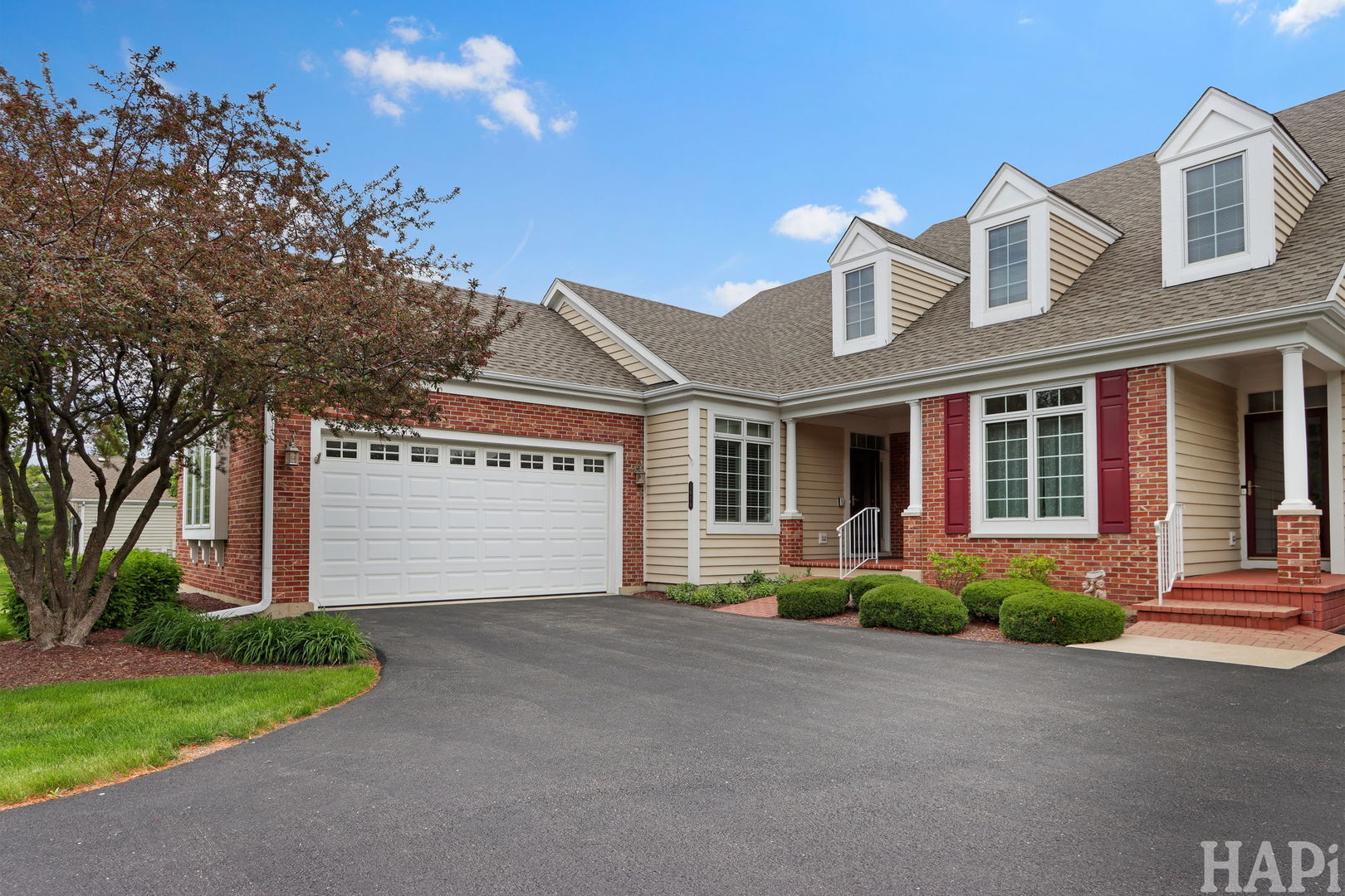 5614 Prairie Ridge Road #121, Crystal Lake, IL