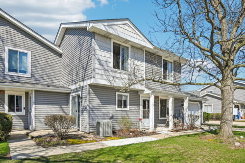 2466 BRUNSWICK Circle #D, Woodridge, IL