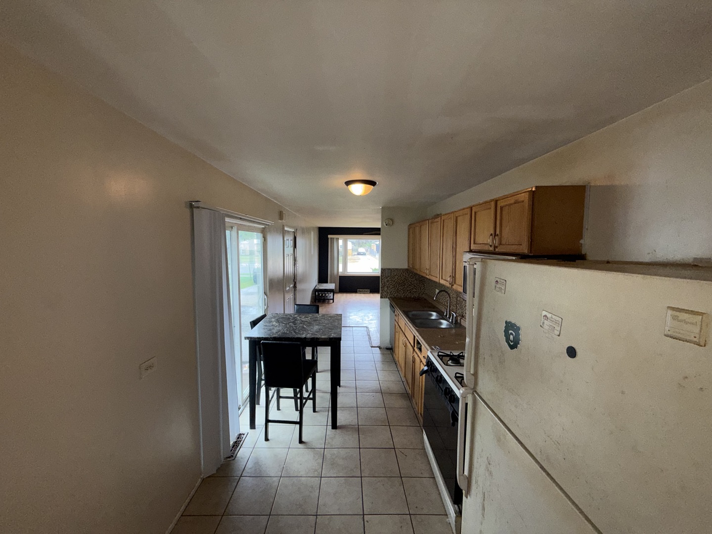 16438 Wood Street, Markham, IL