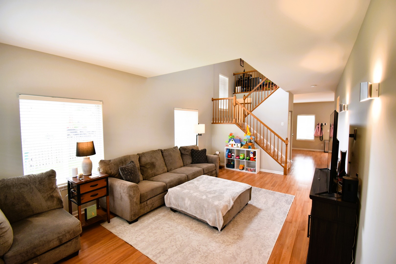 312 Richmond Drive, Romeoville, IL