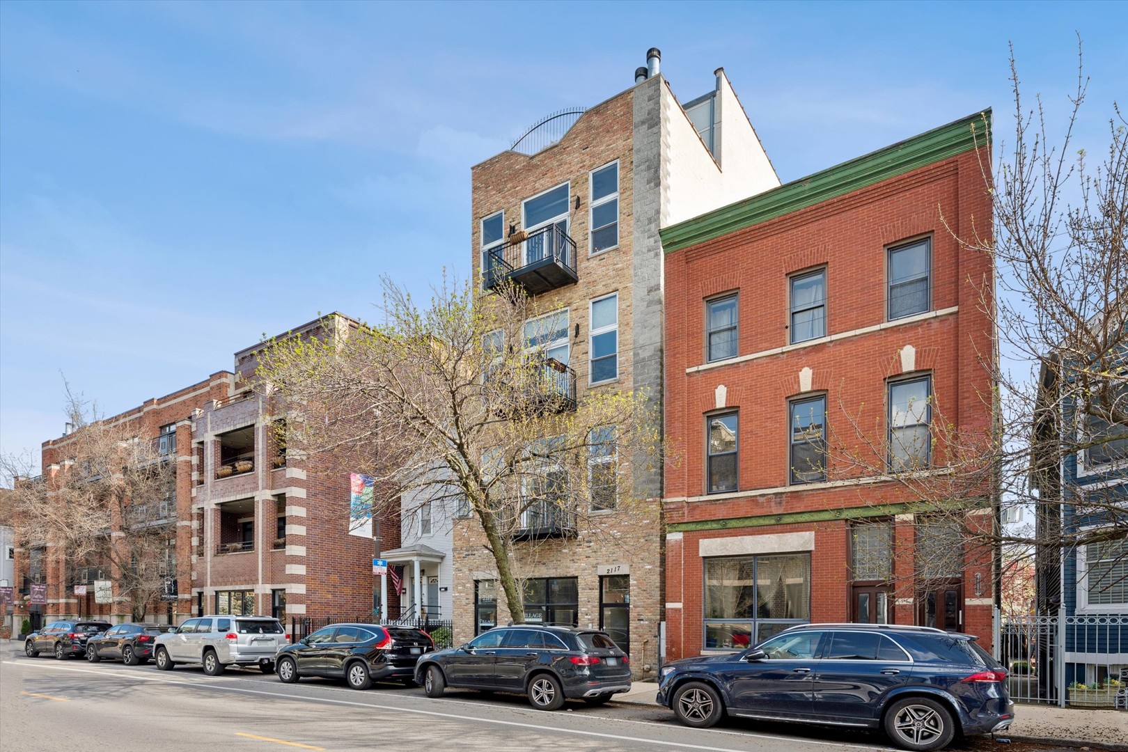 2117 W Belmont Avenue #4, Chicago, IL