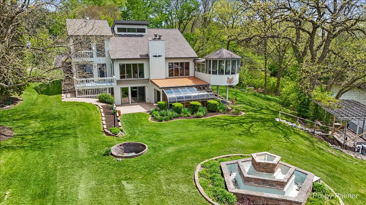 1594 Lila Circle, Lake Holiday, IL