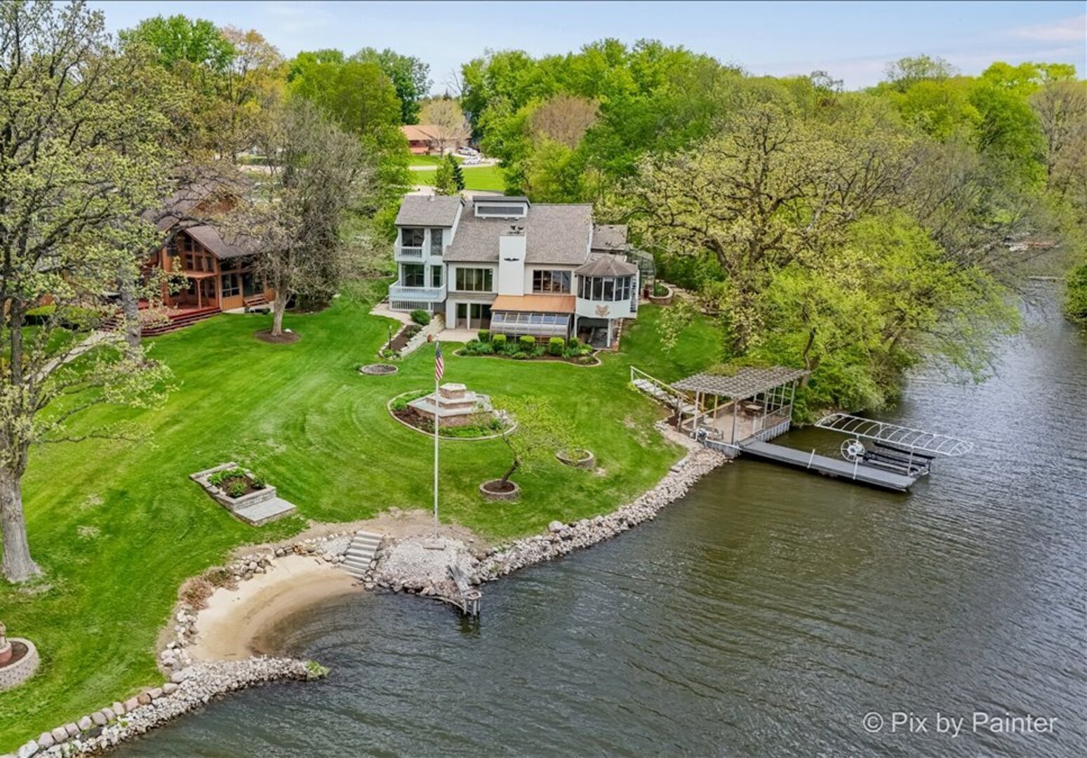 1594 Lila Circle, Lake Holiday, IL