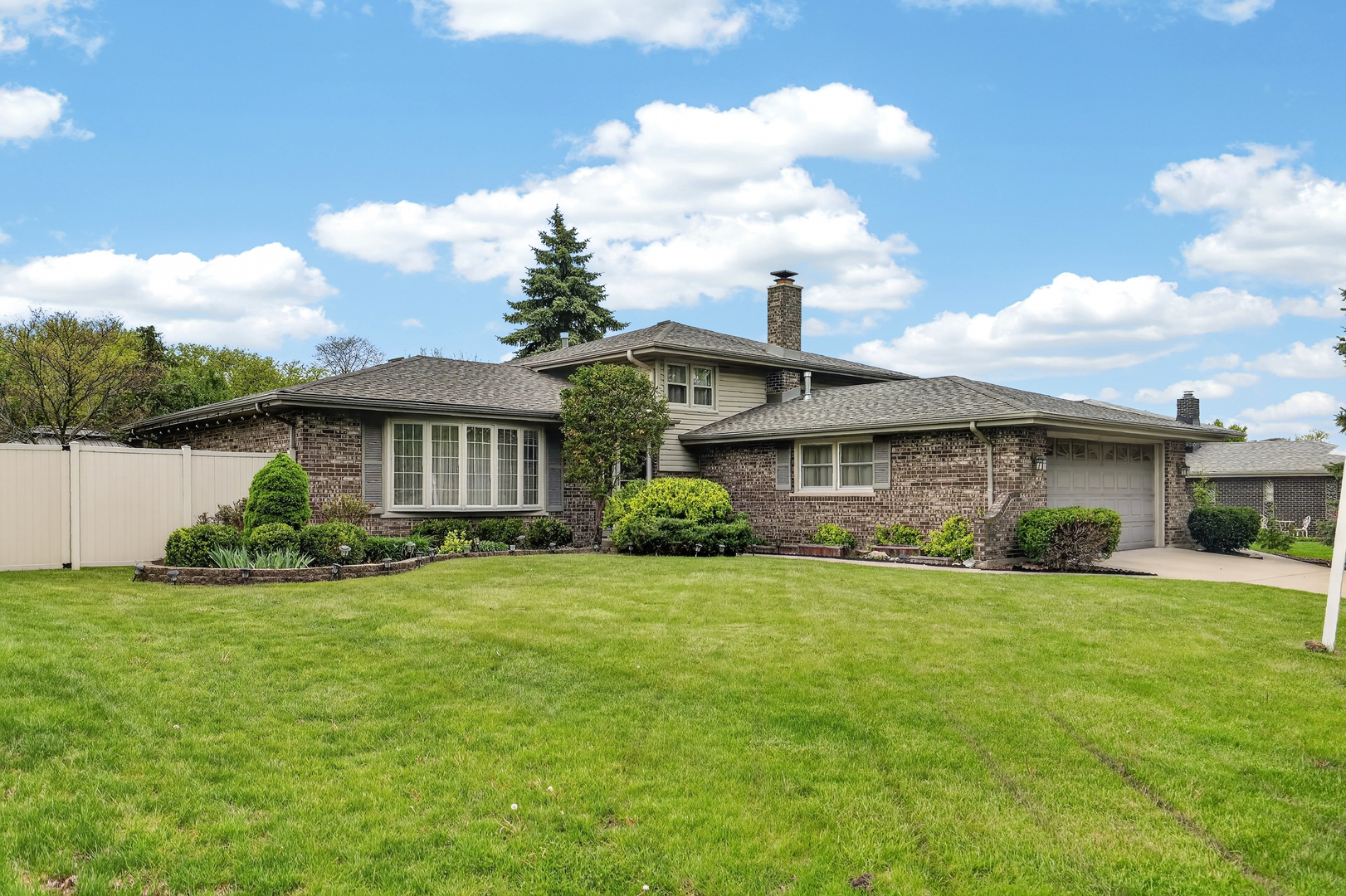 14142 Timothy Drive, Orland Park, IL