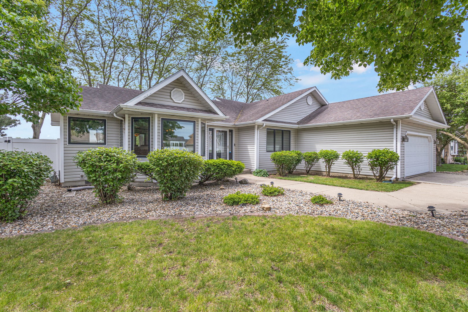 494 Water Tower Road, Manteno, IL