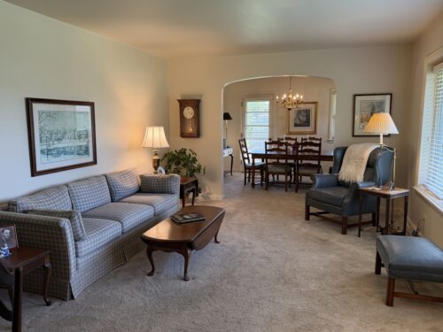 10045 S 53rd Avenue, Oak Lawn, IL