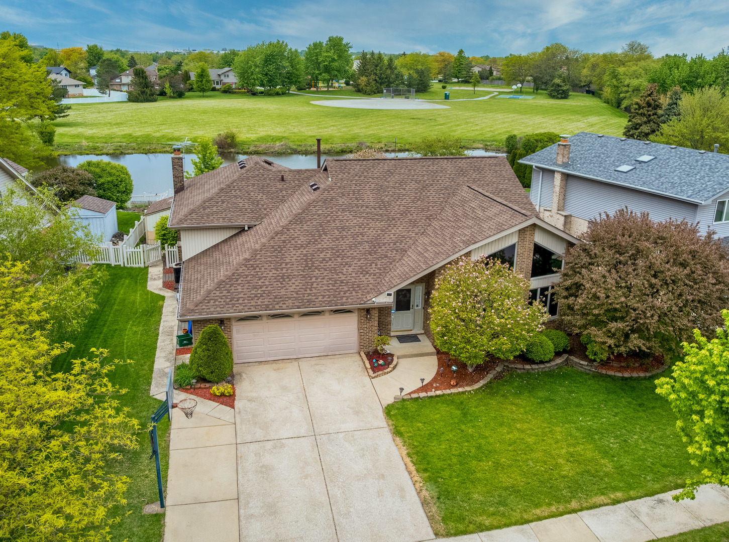 9040 Frances Lane, Orland Park, IL