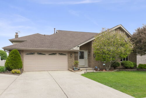 9040 Frances Lane, Orland Park, IL