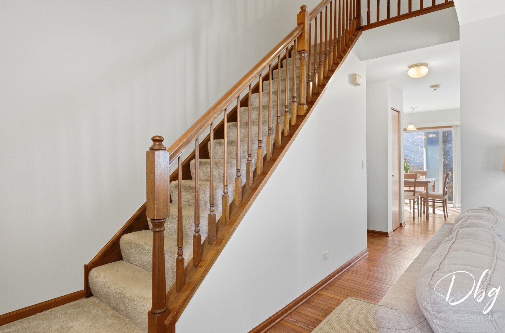 7 E Dahlia Lane, Round Lake Beach, IL