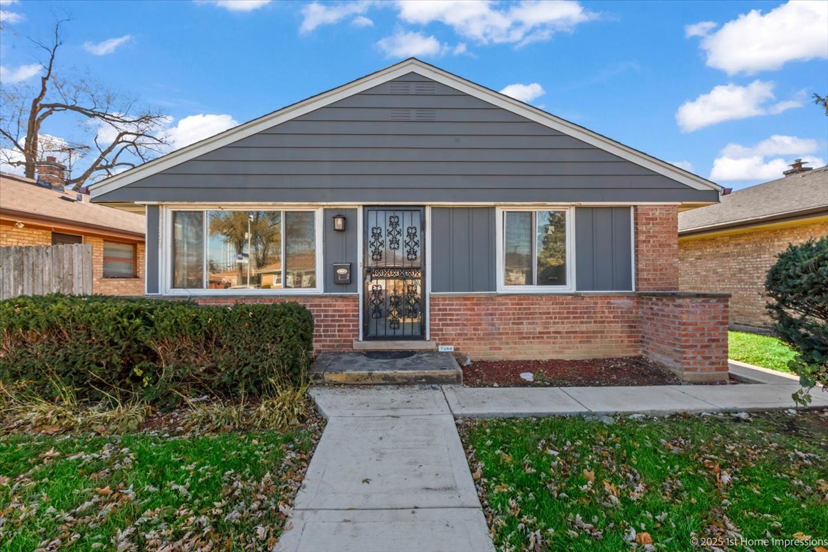 3304 Wilcox Avenue, Bellwood, IL
