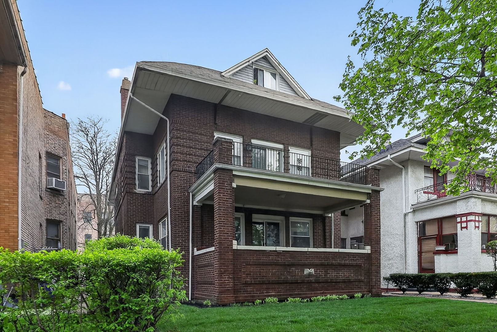 5815 W Midway Parkway #1, Chicago, IL