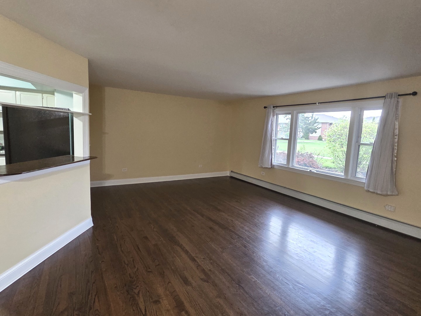 1105 Holiday Lane #6, Des Plaines, IL
