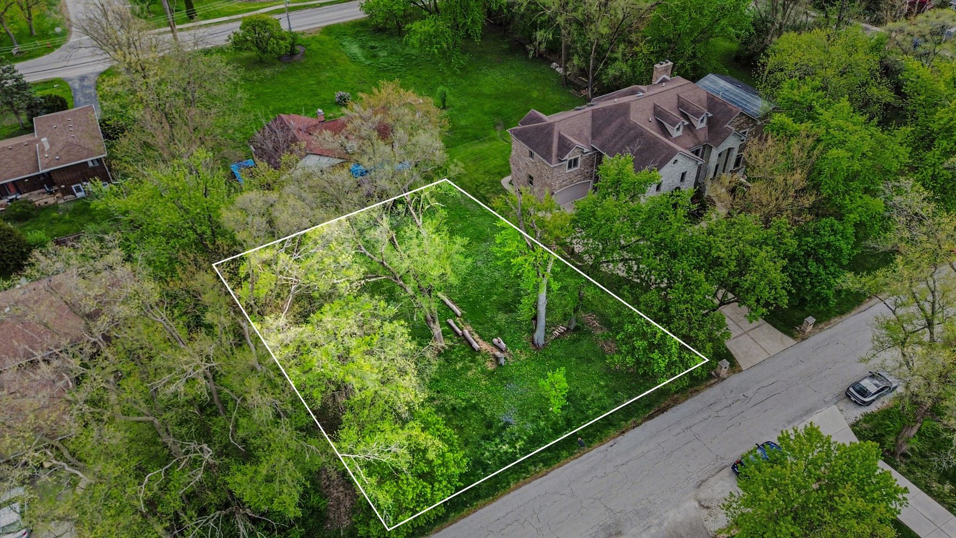 5865 Alabama Avenue, Willowbrook, IL