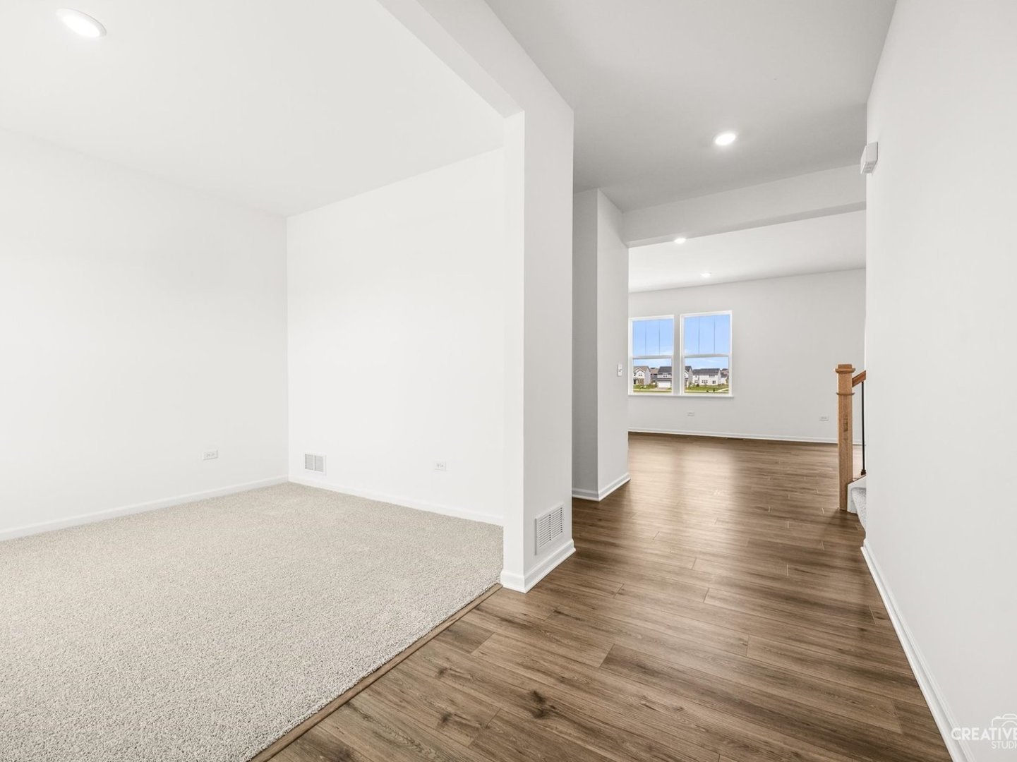 421 Hathaway Lane, Oswego, IL